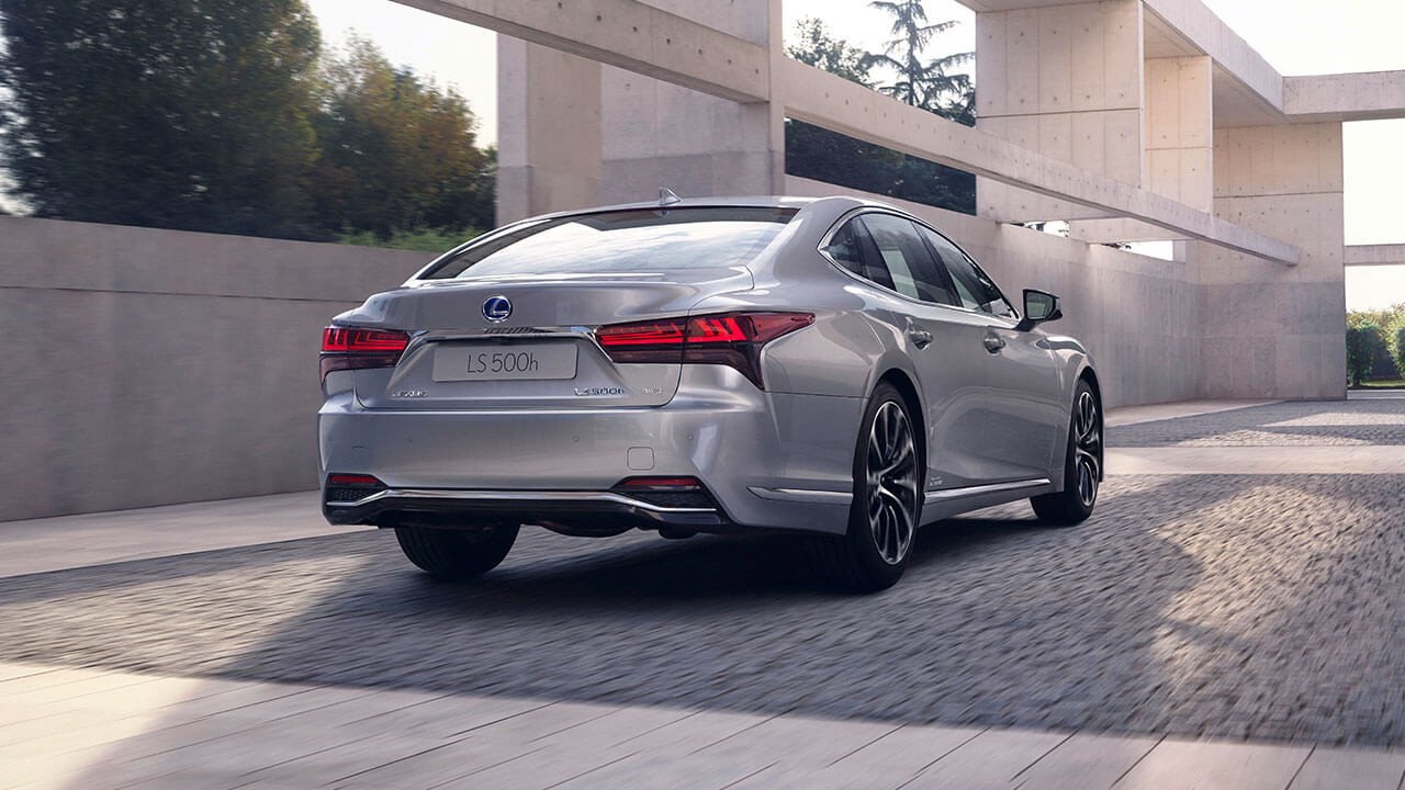 Rear view of the Lexus LS